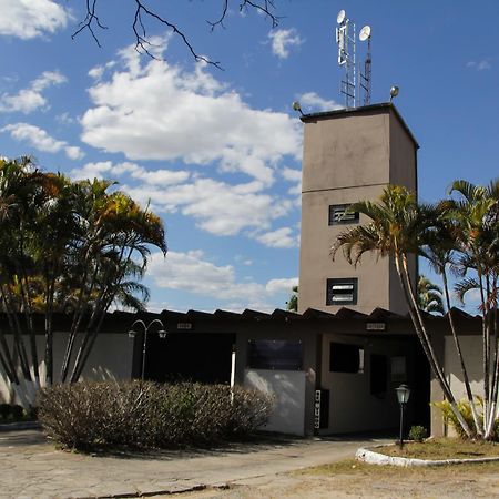 Motel Kokeluxe 卡舒埃拉保利斯塔 外观 照片